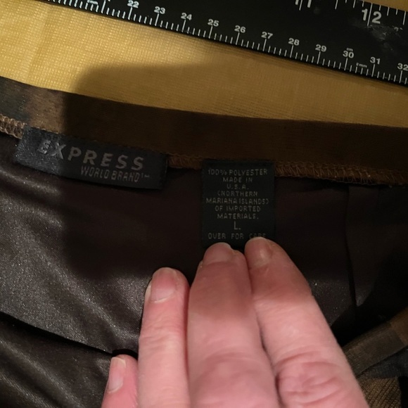 Express  size large dark brown & black tie dye pull on lined stretch skirt - Picture 4 of 8